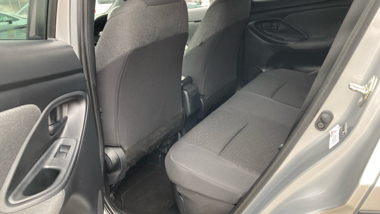 Toyota Yaris Cross 1.5 Hybrid Design 5dr CVT Hybrid Estate